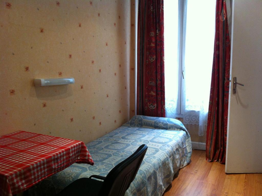 Hotel Des Arts Paris Extérieur photo